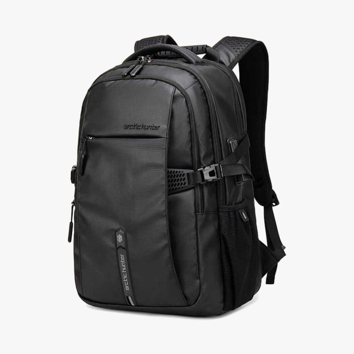 Arctic Hunter B00388